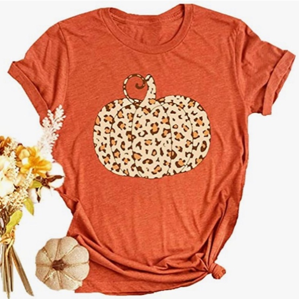 Women’s Fall/Halloween Pumpkin Short Sleeve Graphic Tee
